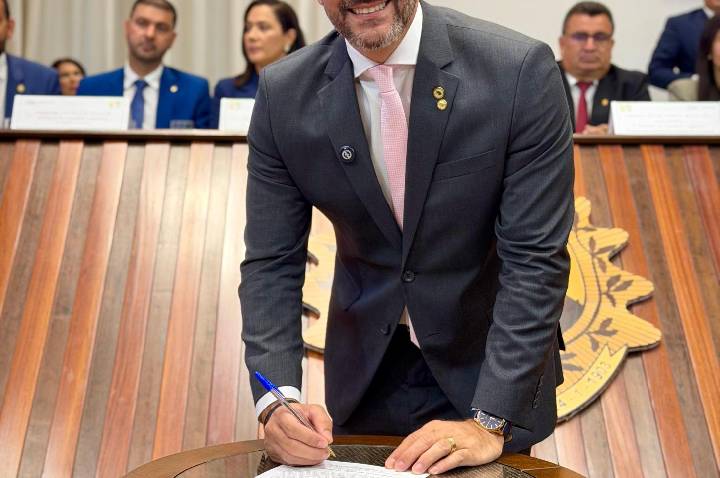 Deputado Delegado Lucas assume vice-presidência do Parlamento Amazônico
