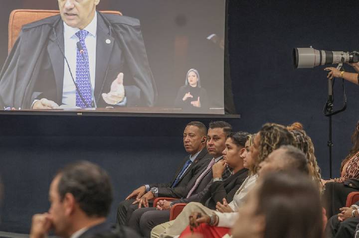 Por unanimidade, STF condena assassinos de Marielle e Anderson